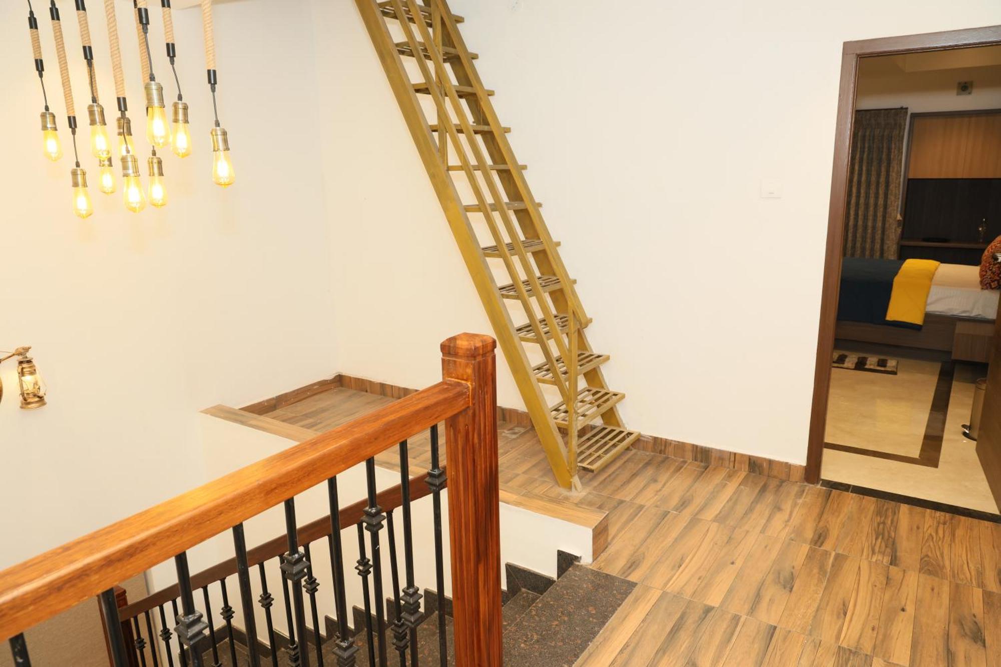 Eagle Inn Stay Канчипурам Екстериор снимка